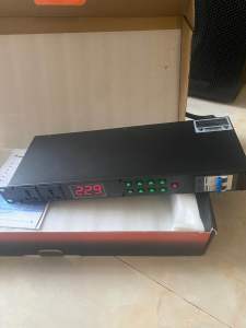Quản lý nguồn DBX SV1040 Plus có lọc nguồn - Nhập Khẩu loại 1 năm 2025 - Gia Khang Shop