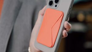 MOFT Snap on Phone Stand Wallet MOVAS™