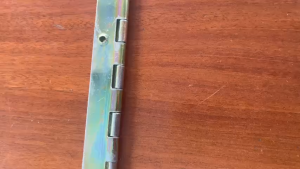 Bản Lề Cửa Piano Sắt Xi 7 Màu 32mm Dài 1m – Bản Lề Dài Bền Chắc Dễ Lắp
