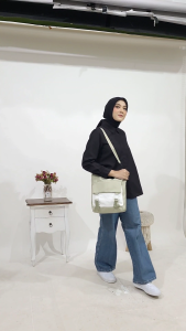 TOTEBAG WANITA RESLETING / TAS TOTE BAG BISA SLEMPANGTENTENG BISA CUSTOM SABLON UNTUK SEMINAR GIFT