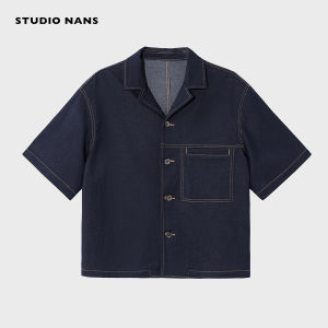 เสื้อแจ็คเก็ตยีนส์คอปอนสั้น NANS Classic Cuban Collar ดีไซน์แยกสี กระเป๋าเปิด ดีไซน์เส้นใยสีขาว NS8C05 ฤดูร้อน 2024