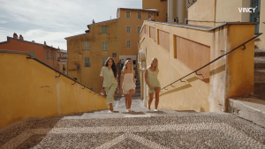 BSK04W5K01-BỘ SHORT KATE VỚI THIẾT KẾ CỔ LÁ SEN PHỐI REN NỔI BẬT MANG ĐẾN SỰ DUYÊN DÁNG VÀ TRẺ TRUNG TẠO CẢM GIÁC THOẢI MÁI KHI MẶC