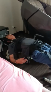 Giường kéo dãn cột sống lưng