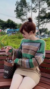 Áo Len Kẻ Sọc Crop Top - BT Fashion (02 Mẫu để chọn)