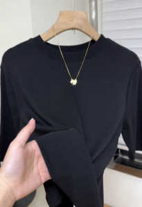 Womens round Neck Five-Quarter Sleeve T-Shirt Elastic Pure Color Top Layered Fashionable Versatile Summer Commute Style