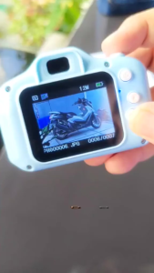 Kamera Digital Mini untuk Anak-anak Kamera Camcorder Video Kamera Perekam Anak Hadiah Ulang Tahun Kamera Siswa