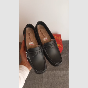PREMIUM Sepatu Pantofel Wanita Slip-On QG3318 | FAIRMONT | Hitam Garis
