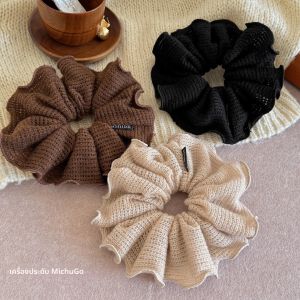 ที่รัดผมไหมพรมสไตล์วินเทจสำหรับฤดูใบไม้ร่วง/ฤดูหนาว 1 ชิ้น ยางรัดผมยืดหยุ่นสูงสำหรับมัดผมหางม้าต่ำ เครื่องประดับผมใหม่ปี 2025