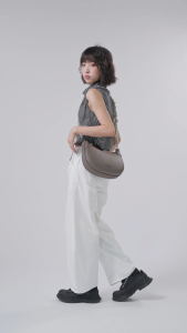 [Yue] HuluBulu 2026 New Half-Moon Hobo Bag for Women PU Leather Water Resistant Crescent Crossbody Sling Bag Adjustable Strap Minimalist Casual Daily Shoulder Bag