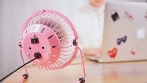 USB Mini Fan 4 Inch Iron Wrought Aluminum Leaf Small Electric Fan 4 Inch Small Electric Fan For Student Dormitory Easy to Carry