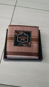Sarung Tenun Gajah Pantura