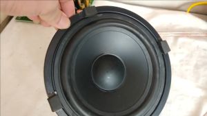 Loa bass 20 Boss gân cao su công suất 200w- GIÁ 1 CHIẾC