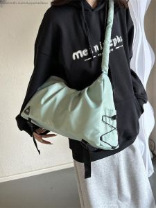 กระเป๋าถือว่ายoga กีฬา กันน้ำ แยกชั้น กระเป๋าสะพายไหล่ข้างเดียว กระเป๋าสุขภาพสำหรับผู้หญิง วัสดุไนลอน กระเป๋าเดินทางสไตล์เกาหลี