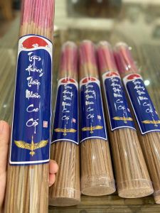 Nhang trầm hương cao cấp mùi thơm ngọt rất tốt cho sức khoẻ