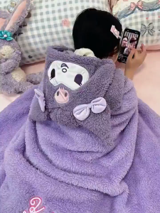 Sanrio ผ้าห่มมีฮู้ด ผ้าคลุมไหล่ลายการ์ตูน ผ้าห่มซานริโอ้ ผ้าห่มอเนกประสงค์ ผ้าห่มแอร์ออฟฟิศ เนื้อนุ่มนิ่ม คุณภาพ