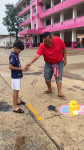 ร้านไลฟ์สไตล์01  เครื่องบิน2.4GHz โฟมกันน้ำ รีโมทคอนโทรลเครื่องบิน