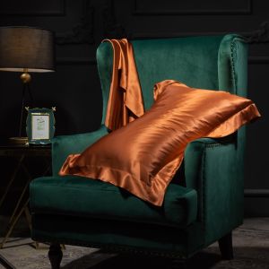 Cool Silk Pillowcase Edge Pressed Summer Lightweight Polyester Single Person Bedding Cover  Feel One Piece Packaging