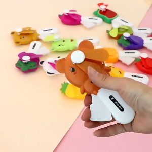 Bunda Choice-C1313 Kipas Tangan Genggam Pompa Manual Mini Fan Portable / Hand Fan Mainan Kipas Angin