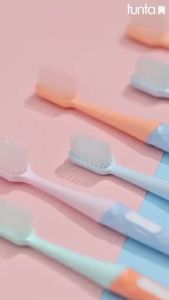 TUNTA Wide Toothbrush แปรงสีฟันขจัดคราบพลัค