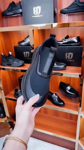 Mens slip on shoes fashion Soft walking shoes sneaker shoes for men breathable casual rubber shoes for men