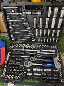 Bộ tuýp 216 chi tiết chất liệu crv sáng bóng hàng xuất châu âu