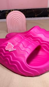 COLLIN SENDAL SELOP KARET MOTIF ULIR BARBIE B6271-10