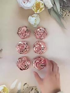 Portable Double Sided Pocket Mirror Retro Rose Pattern Compact Makeup Mirror
