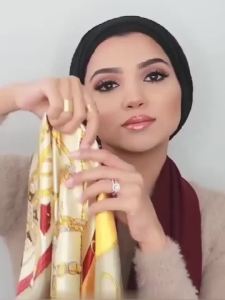 90cm Fashion Silk Square Scarf for Women Hair Band Soft Neckerchief Vintage Hijab Flower Print Headscarf Female Pashmina Bandana