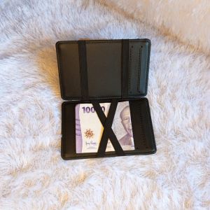 Dompet card pria/wanita model unik disean penyimpanan uang di jepit di karet muat sampai 50 lembar uang kertas dan mudah di masukan ke dalam kantong celana