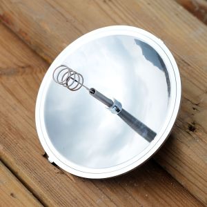 [Popular Choice] Solar-Powered Outdoor Lighter - Windproof & Ideal for Camping & Survival Gear White Emergency Fire Starter