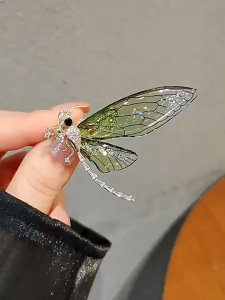 Elfindo-210 Bros Dada Motif Kupu - Kupu Transparan Elegan Dengan Sayap Aksesoris Wanita Unik