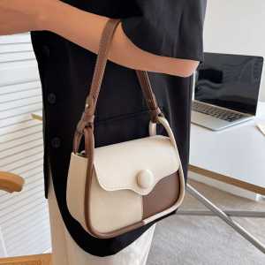 Tas Selempang Wanita Murah 2023 Styla Terbaru - Ukuran 23cm X 8cm X 20cm, Bahan Sintetis Berkualitas dengan Lapisan Furing - Tampilan Elegan, Model Korean Bag (Tas Import Wanita Terbaru)