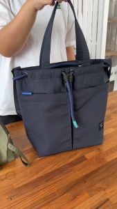 กระเป๋า casual tote ปรับใช้งานได้ 3 แบบ Puff nylon ราคาที่ถูกต้อง