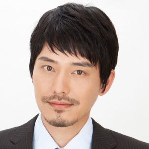 Mens wig European and American fashion handsome short straight hair fluffy texture mens short hair chemical fiber wigs