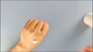 Làm trắng nhanh Sữa dưỡng thể Niacinamide Kem body siêu trắng Kem dưỡng ẩm làm trắng da 300g Sữa dưỡng thể làm trắng da Kem body siêu trắng kem body trắng da cấp tốc niacinamide chăm sóc cơ thể cấp nước dưỡng ẩm làm sáng da