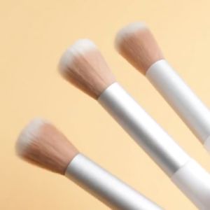 Brush Make Up Kuas Blush On Gagang Putih Face Powder Kuas Bedak Tabur