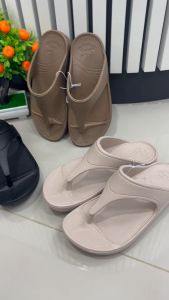 L รองเท้าแตะ รองเท้าผู้หญิง Red apple รุ่น AP-8686 สี ตาล ดำ ครีม Size 36-40