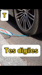 Raket Badminton Carbon GR 520 Silver Termasuk Senar Plus Cover