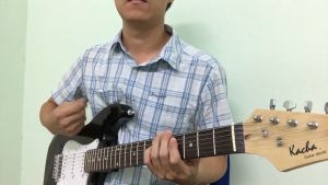 กีตาร์ไฟฟ้า Kacha 9 รายการ KACHA GUITAR WORLD พร้อมของแถม