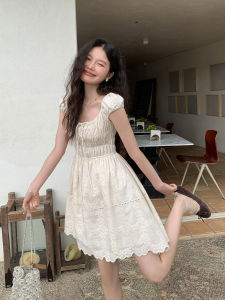 Mixd | Floral Lace Lantern Sleeve Summer Dress
