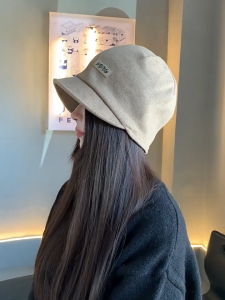 YOUJ Womens Letter Knitted Hat Showing Off Their Faces with Small and Versatile Wool Hats Winter
