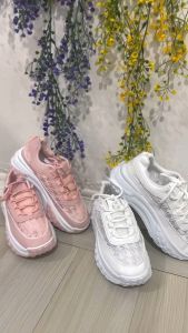 Sepatu wanita dewasa sneakers 303 koleksi terbaru kekinian 2024