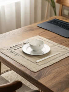 Nordic Style Linen Dining Mat Heat Resistant Table Pad Home Dining Table Mat Anti-Scalding Dinner Mat Heat Insulation Pad
