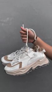 Sepatu Sneakers Wanita Casual Premium Quality Abu Cream 223 Sepatukoleksi