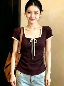 AIYITI | Youthful Contrast Color Square Collar Short Sleeve T-Shirt