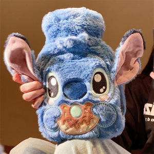 ขวดน้ำร้อนลายการ์ตูนสติทช์และโลตโซ น่ารัก บรรจุน้ำได้ ใช้เป็นเครื่องอุ่นเตียง อุ่นมือ วัสดุ PVC หนา ทนทาน ป้องกันการระเบิด เหมาะสำหรับเป็นของขวัญ