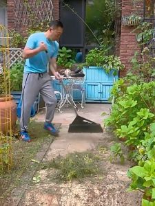 ไม้กวาดโรงงานด้ามยาวหัวกว้าง - ขนแปรงละเอียด+ทนทาน สำหรับพื้นคอนกรีต/บ้าน/สวน/โกดัง