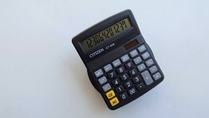 Kalkulator Minimalis Warna Hitam Polos Dagang Sekolah Pabrik 21 x 15cm Alat Hitung Citizen CT 519