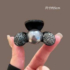 กิ๊บติดผมรูปเพชรขนาดเล็กสำหรับฤดูใบไม้ผลิ 2024 กิ๊บติดผมสไตล์เกาหลี วัสดุอื่นๆ ราคา 1-9.99 หยวน ไม่เหมือนในห้างสรรพสินค้า