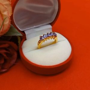 แหวนทองฝังพลอย แอเมทิสต์ ตัวเรือนสีทอง เสริมบารมี ใส่ได้ทุกโอกาส เสริมโชคลาภ ความรักและสติปัญญา งานสวย ชุบทอง แหวนพลอย